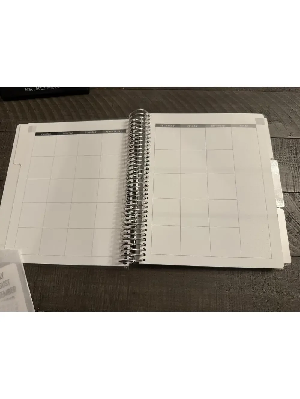 Cocoa Daisy Undated weekly/monthly planner